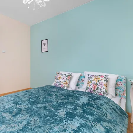 Seaside With Parking In By Renters ソポト
